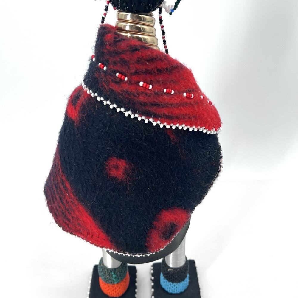 Vintage Ethnic South African - Zulu Ndebele Beaded Ceremonial Doll 16” - Picture 7 of 10